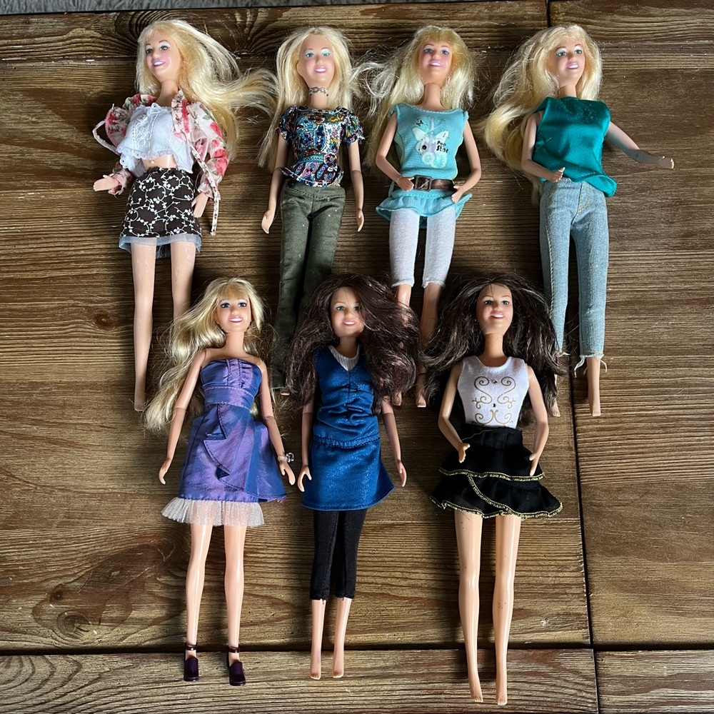 Hannah Montana Fashion Doll Collection with Colorful Outfits